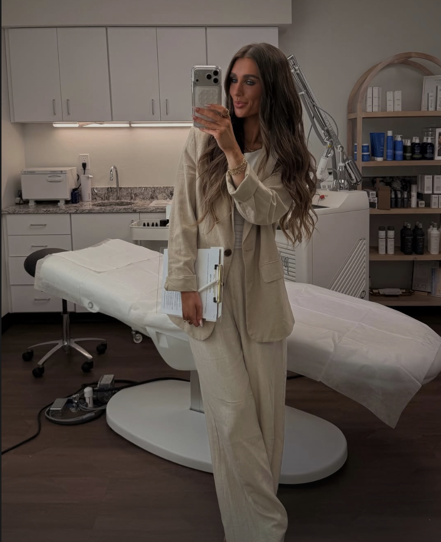 Skin Bar Studio esthetics treatment